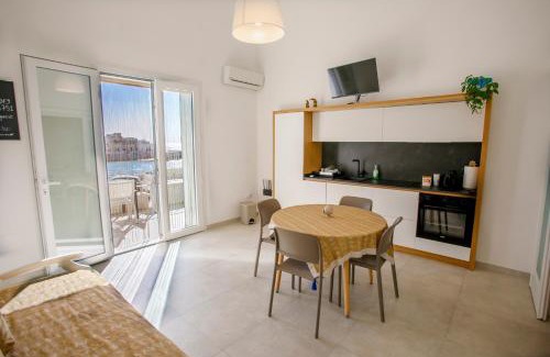 Santa Maria al Bagno Apartment | Lo Scirocco