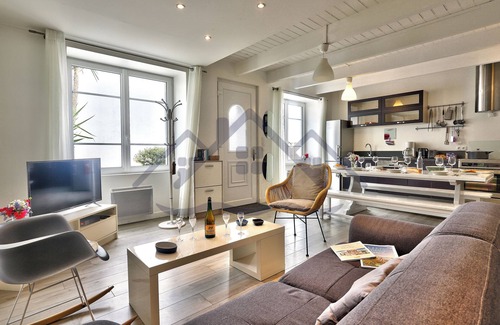 Treffiagat House | LocaLise - La maison au Port de Léchiagat - Sheets included - Pets welcome