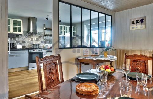 Guilvinec House | LocaLise - M26 - Ty Vakansou - Maison avec jardin au Guilvinec - Tout à pied, plage, port, centre - Wifi inclus - Draps inclus - Animaux non admis