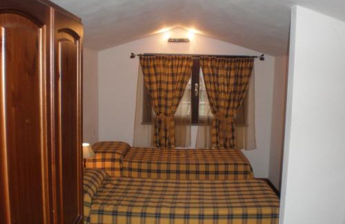 Pieve di Santa Luce Hotel | Locanda La Gozzetta