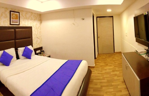 Ahmedabad Hotel | Located in Ahmedabad city centre