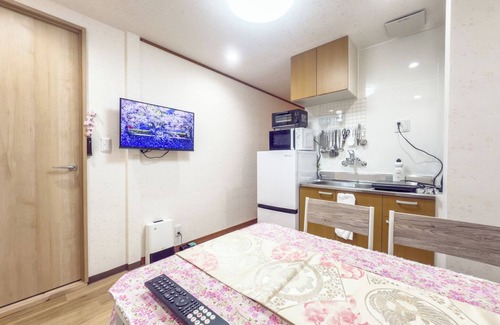 Higashiyama Apartment | located in historical Gion,1-minute walk subway.