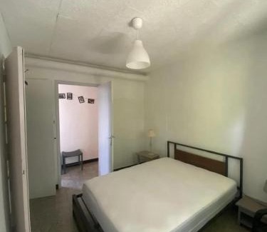 Orgnac-l'Aven Apartment | Location chaleureuse à Orgnac-l'Aven avec piscine partagée