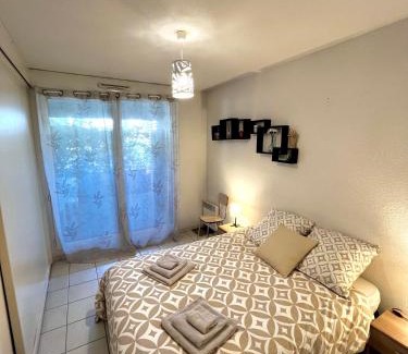 Malbosc Apartment | Location courte durée T2 avec terrasse à Montpellier