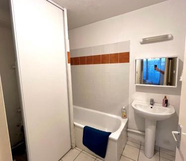 Malbosc Apartment | Location courte durée T2 avec terrasse à Montpellier