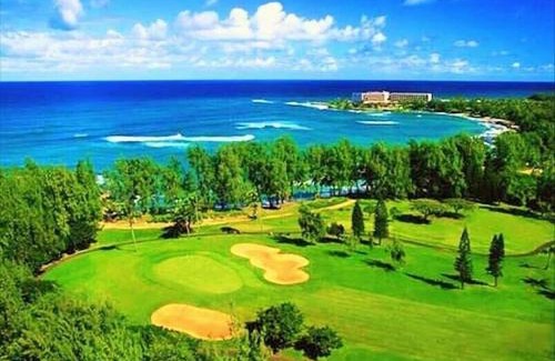 Kahuku House | Location Location, By golf and beach