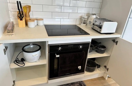 Rolleston House | Location ,location sunny house in rolleston