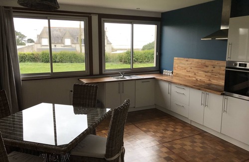 Plouescat Apartment | Location loft vue baie du kernic