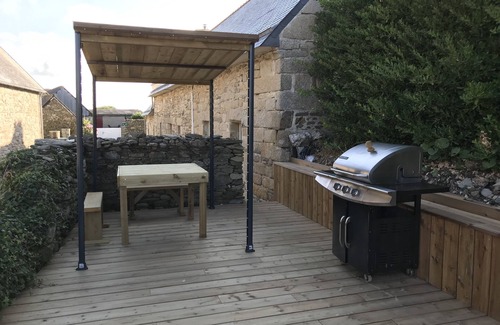 Pouldreuzic House | Location Longère Typique à 150m de la Plage