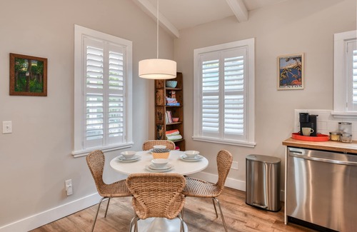 Lincolnville House | Location! Stylish Downtown Cottage.Walk to everything!