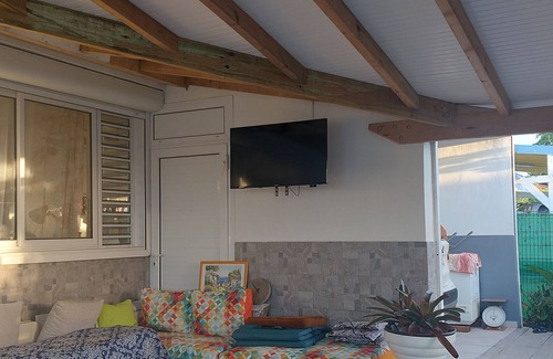 Anse-Bertrand Apartment | Locea Peaceful and pleasant villa top