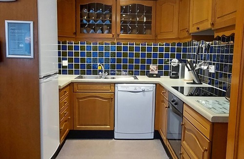 Kinloch Rannoch Apartment | Loch Rannoch Highland Club, Red Squirrel Lodge 8