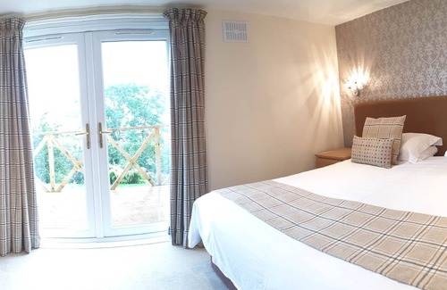 Kinloch Rannoch Cottage | Loch Rannoch Pine Marten Lodge (3) - Retreat Group