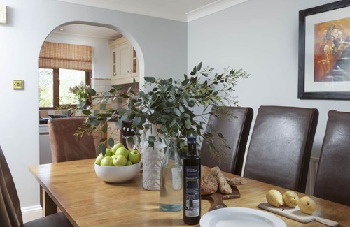 St Wenn House | Lodge 13, Hustyns - a lodge that sleeps 6 guests in 3 bedrooms