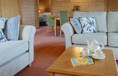 Woolfardisworthy House | Lodge 18 Hartland Forest