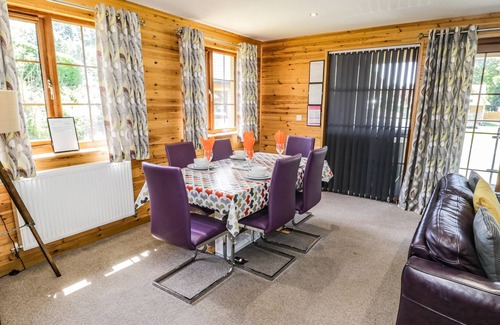Llanbedr House | LODGE 21, family friendly, with hot tub in Llanbedr