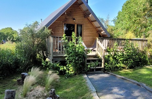 Sainte-Honorine-de-Ducy Apartment | Lodge gold with nordic bath