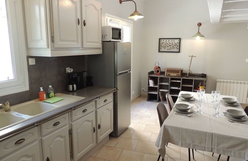 Marcoux Cottage | Lodge Hôte Antique for 2 at 4 people