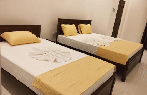 Dambulla Cabin | Lodge in Resolute