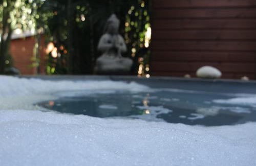 Saint-Pierre House | Lodge Palmae