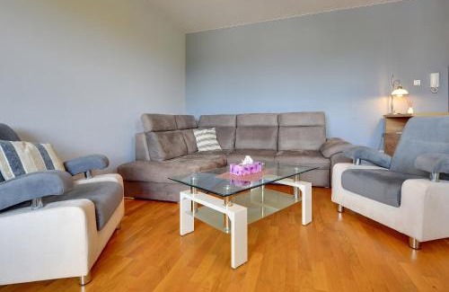 Lodz Apartment | Lodz4rent - Premium Apartments 9,6 - MONOPOLIS - Garaż podziemny - Wakacje 2025