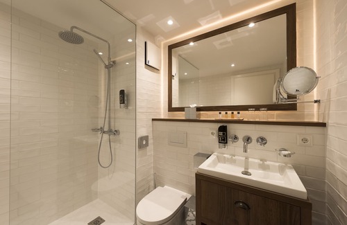 Binz Hotel | LOEV - VELA Hotel