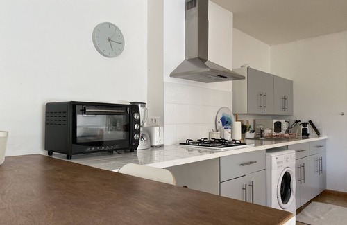 Alata Apartment | Loft 10 mn to Ajaccio, between sea and campaign!