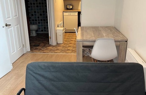 Bellerive Apartment | loft 16 pieds et terrasse sur toit