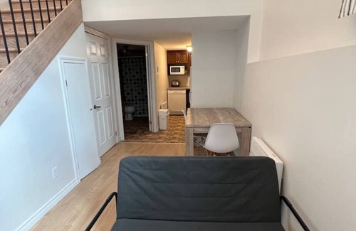 Bellerive Apartment | loft 16 pieds et terrasse sur toit