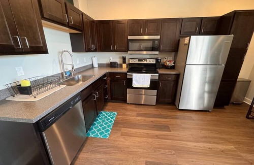 Lawrence Condo | Loft 309- Charming Jr 1 BR Condo