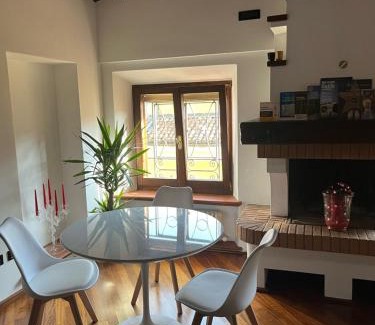 Old Town Apartment | Loft Albinelli Wi-Fi e parcheggio gratis in centro