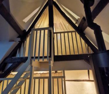 Bourges Apartment | Loft atypique au calme avec cour privative