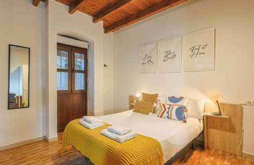 Doctor Barraquer-Grupo Renfe-Policlinico Apartment | Loft B2, Apartment in Seville