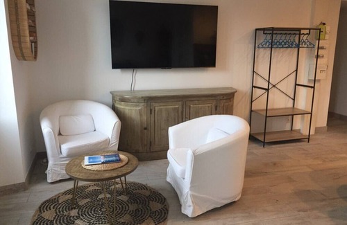 Cogolin Apartment | Loft Charmant Dans les Quartiers Provençaux de Cogolin