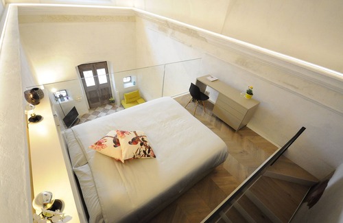Povo House | loft in a old church- Holliday Charming Home