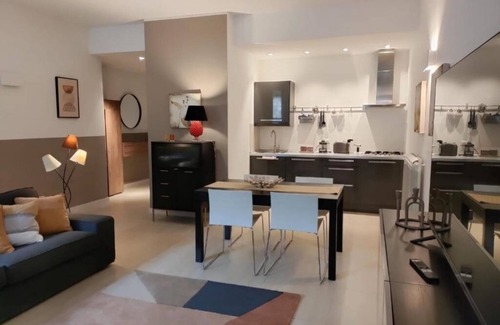 Amelia Apartment | Loft In The Village