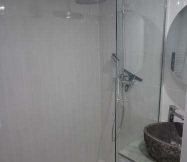 La Joliette Apartment | Loft industriel Marseille