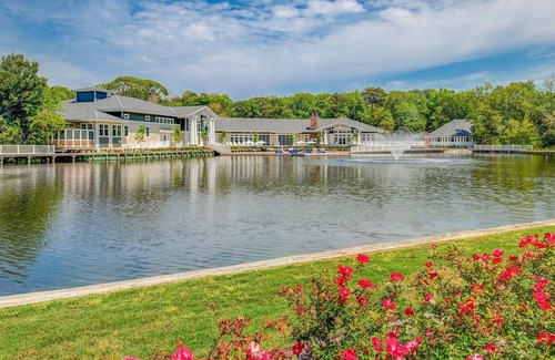 Sea Scape Resort | Loft Suite w/ Indoor Resort Waterpark & Largest Outdoor Pool in the Outer Banks