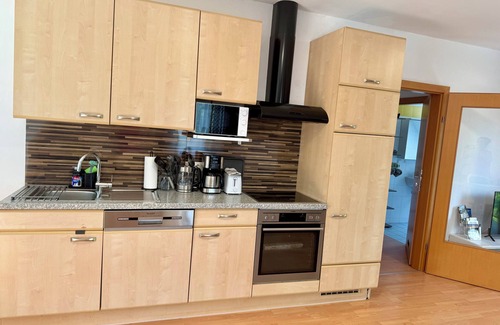 Dobl-Zwaring Apartment | Loftartige und sonniges Apartment mit Balkon in Dobl bei Graz DG06