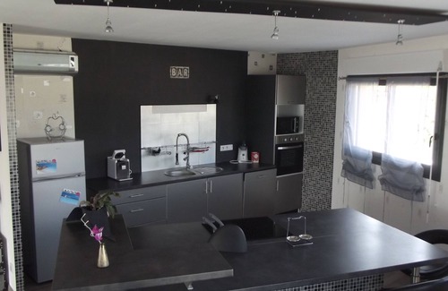 Friville-Escarbotin Apartment | LOFTCOSY 115M2 in a round wooden house, WIFI and BEIN free sport