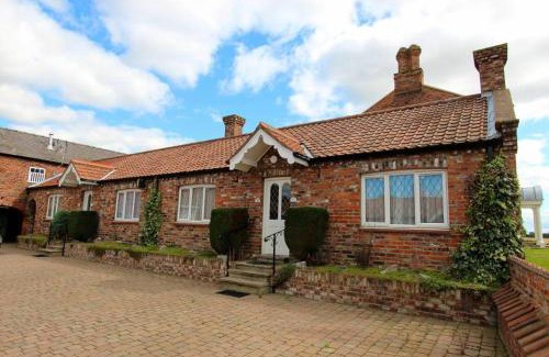 Wressle Hotel | Loftsome Bridge Hotel
