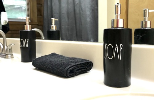 Flat Hollow Marina House | Log House with Lakefront Access and Private Dock on Norris Lake