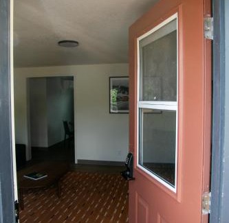 South Fork Hotel | LOGE Wolf Creek