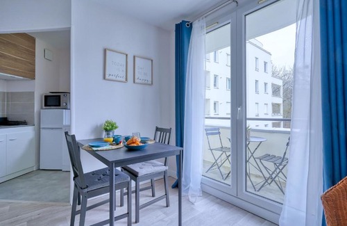 Les Aunettes Apartment | LOGEMENT AARON