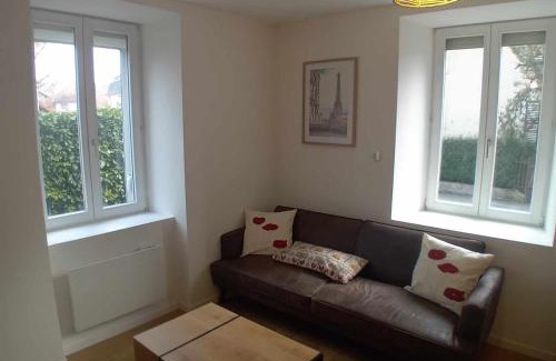 Seloncourt Apartment | Logement calme, cosy et rénové entièrement au RDC