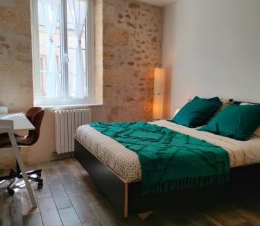 Castelnau-de-Medoc Apartment | Logement Cosy entre Vigne&Océan