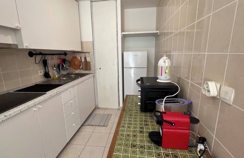 Saint-Denis Apartment | Logement Entier Calme : 2pieces 45m2 + Terrasse 13m2 Avec Parking, 5min Metro