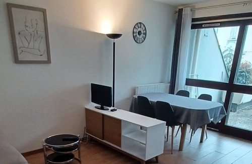 Voiron Apartment | Logement Entier Wifi Parking Sécurisé Gratuit