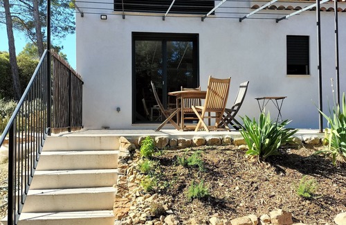 Sillans-la Cascade House | Logement Indépendant, Villa Quartier Calme et Verdoyant