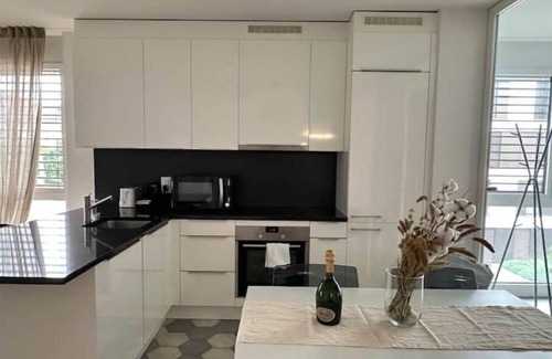 Prilly Apartment | Logement Moderne et Spacieux !